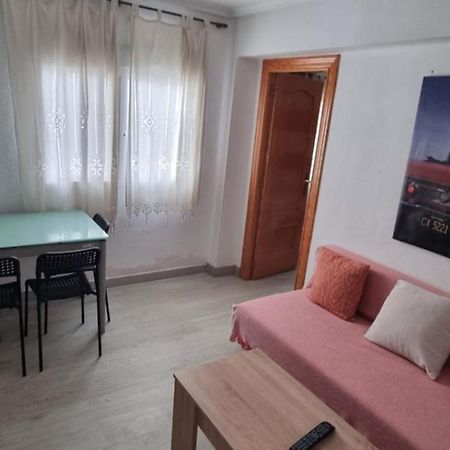Lovely Three-Bedroom Apartment In Puerto De Sagunt Sagunto Exterior foto