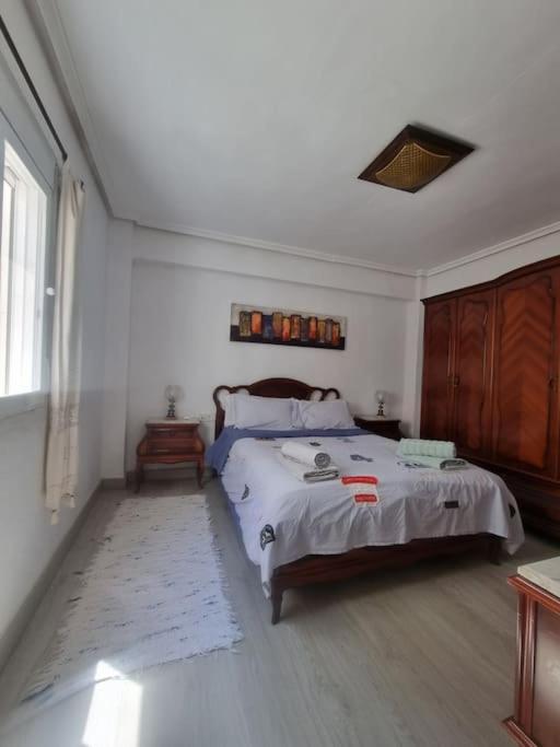 Lovely Three-Bedroom Apartment In Puerto De Sagunt Sagunto Exterior foto