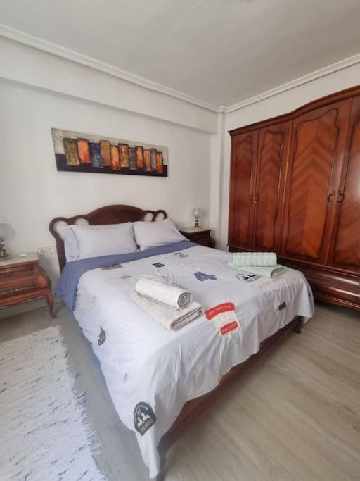Lovely Three-Bedroom Apartment In Puerto De Sagunt Sagunto Exterior foto